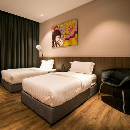 Eureka Hotel Penang Bayan Lepas Kültér fotó