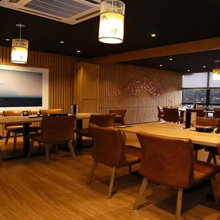 Eureka Hotel Penang Bayan Lepas Kültér fotó