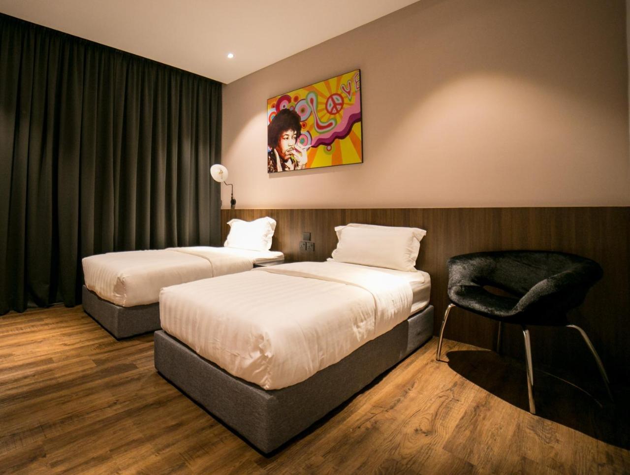 Eureka Hotel Penang Bayan Lepas Kültér fotó